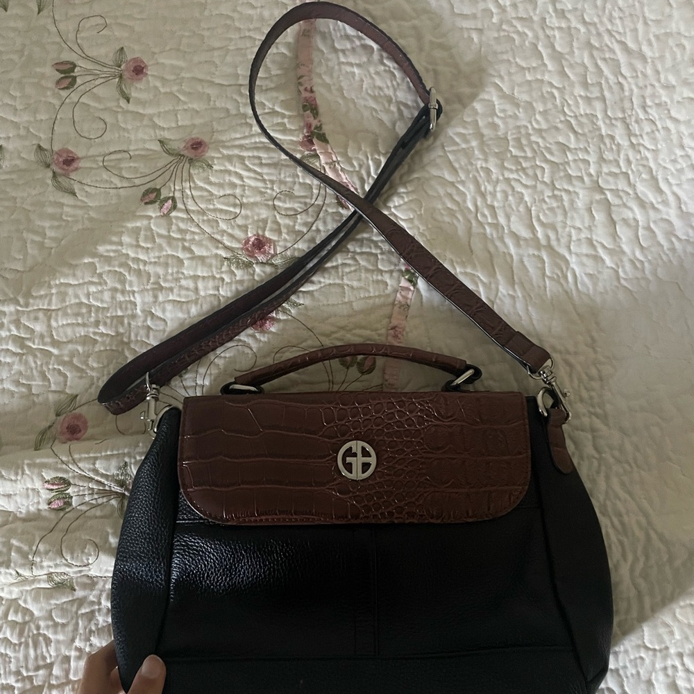 Giorgio Brutini Brown and Black Crossbody Bag with Adjustable Strap